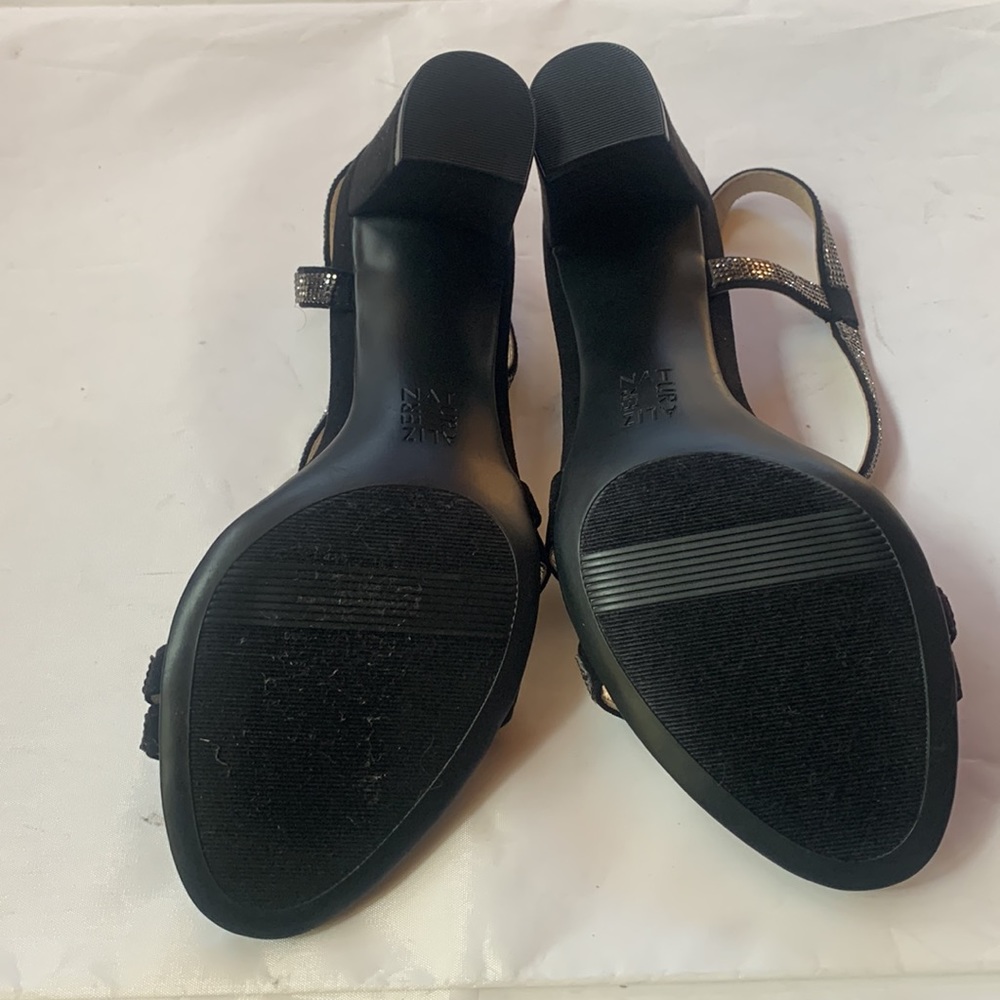 New Naturalizer Vanessa Strappy Sandals - Picture 8 of 8